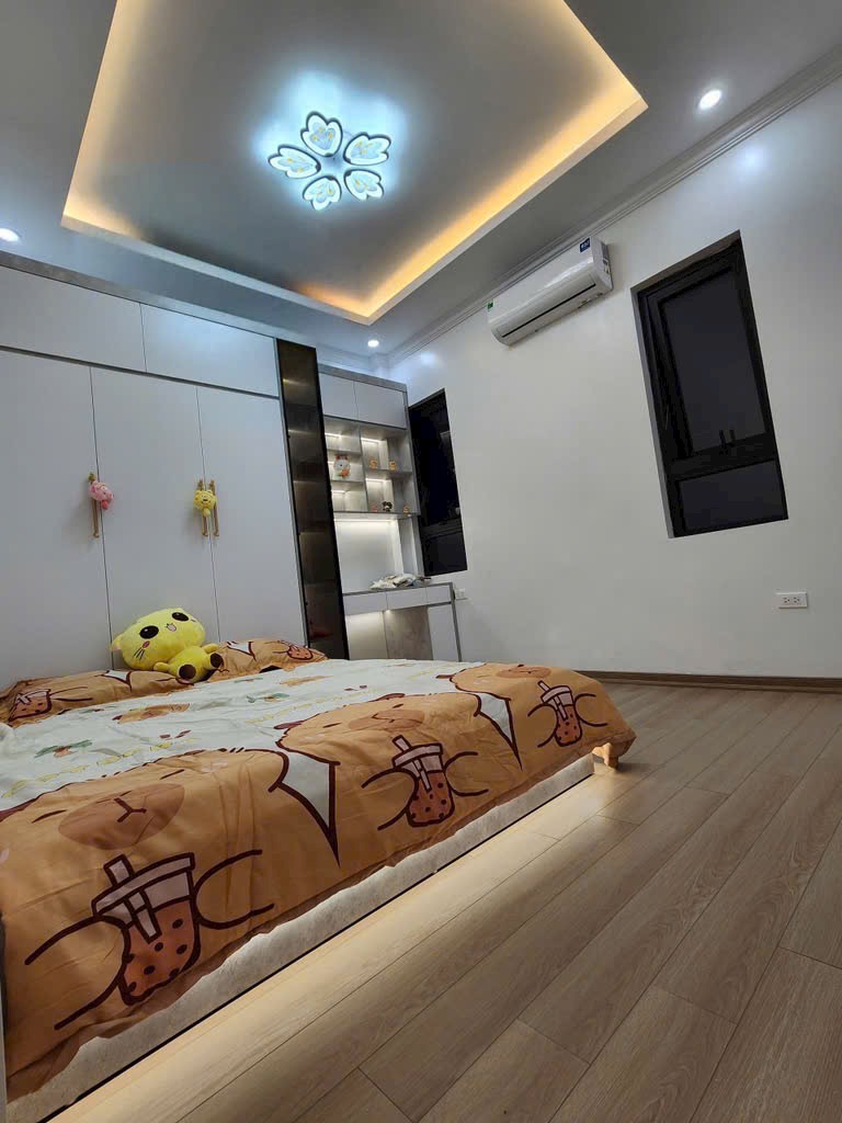 Bán Nhà Minh Khai,55m 6 tầng 13 tỷ chỉ việc về ở