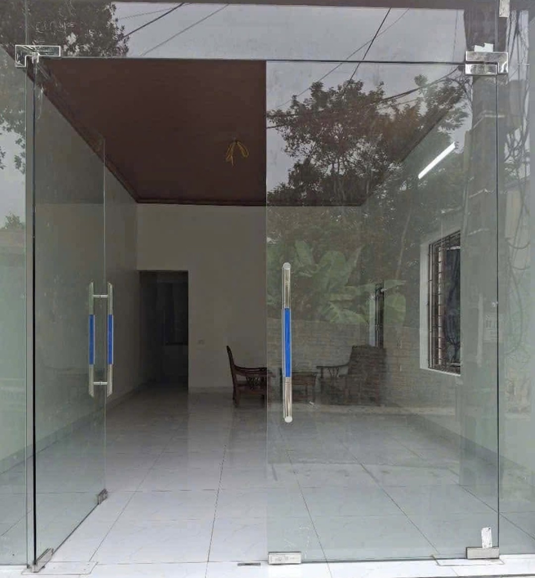 Bán  nhà  cấp  4 lô góc