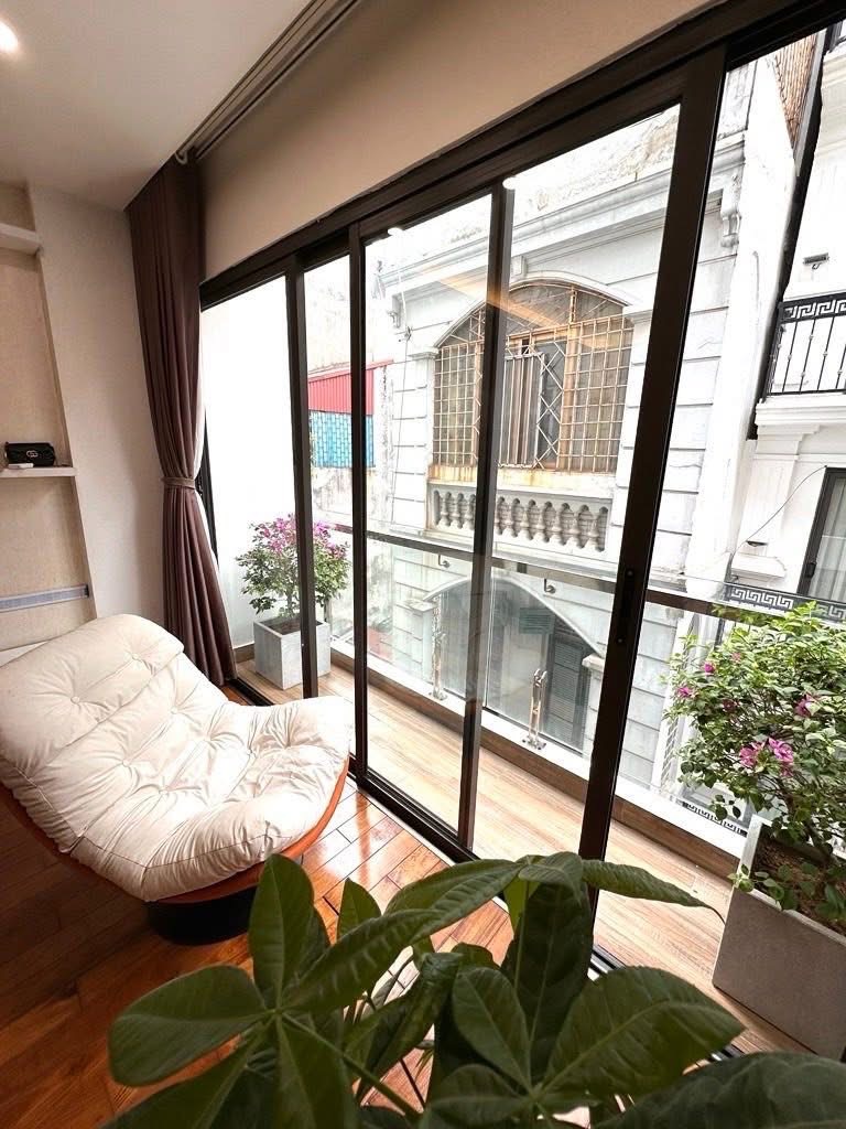 TTRUNG TÂM QUẬN HOÀNG MAI- PHÂN LÔ OTO VÀO NHÀ - NGÕ THÔNG -3 MẶT THOÁNG