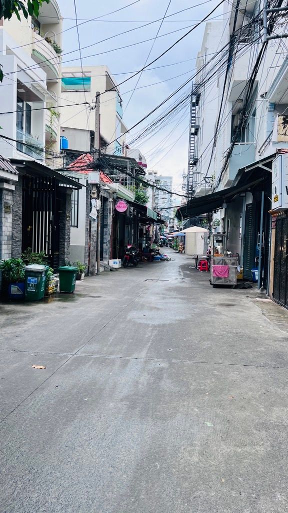 SỐC! Nhà 3 Tầng ĐẸP 4.2m x 28m tại Quận 8 - DIỆN TÍCH KHỦNG 107M2 - HẺM XE HƠI THÔNG! TK-740014