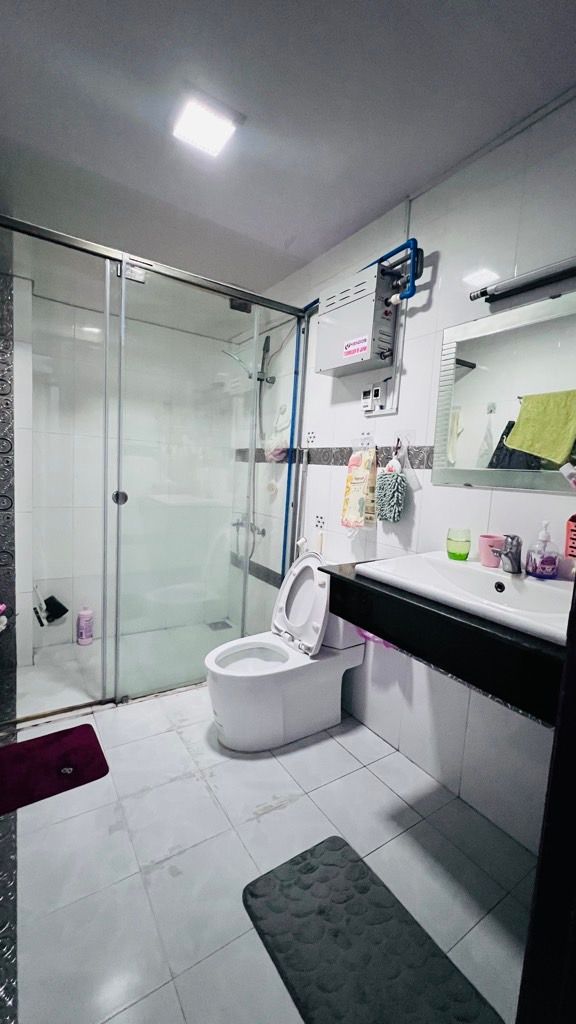 SỐC! Nhà 3 Tầng ĐẸP 4.2m x 28m tại Quận 8 - DIỆN TÍCH KHỦNG 107M2 - HẺM XE HƠI THÔNG! TK-740014