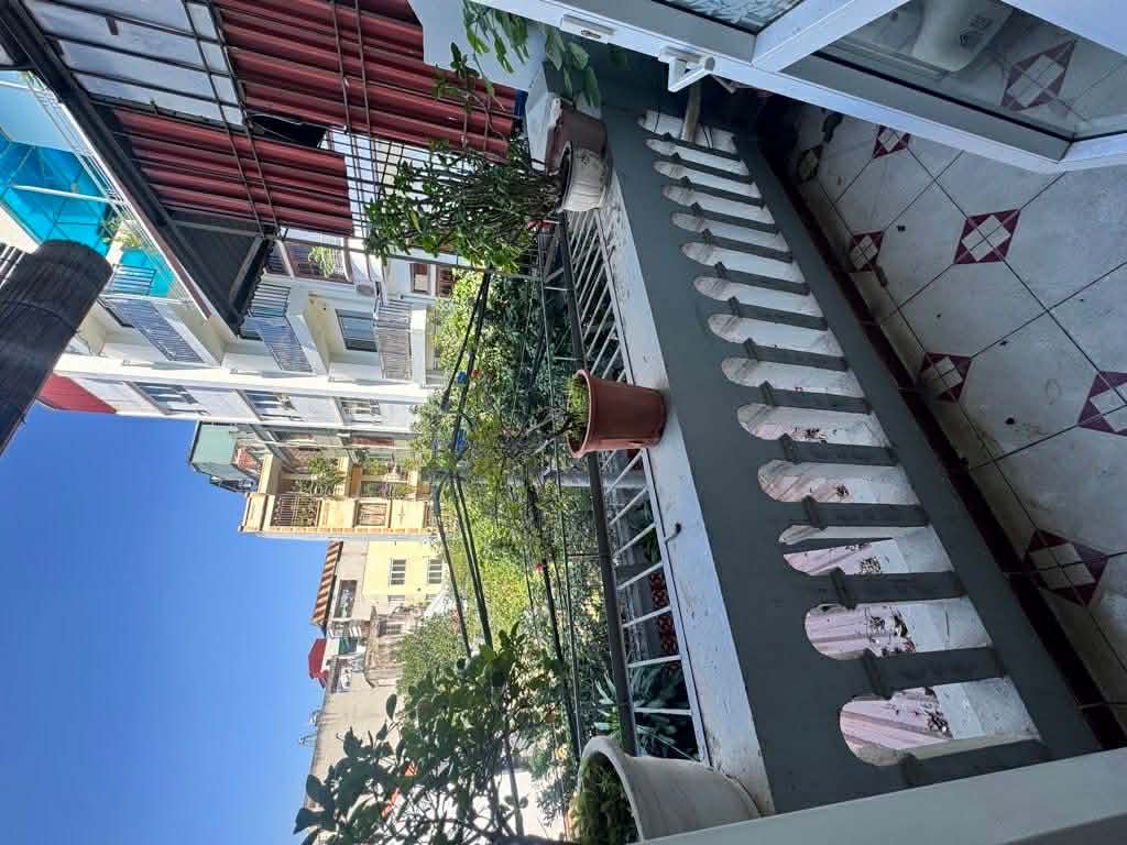 BÁN NHÀ NGÕ 302 ĐƯỜNG LÁNG - KINH DOANH NHỎ - THOÁNG VĨNH VIỄN