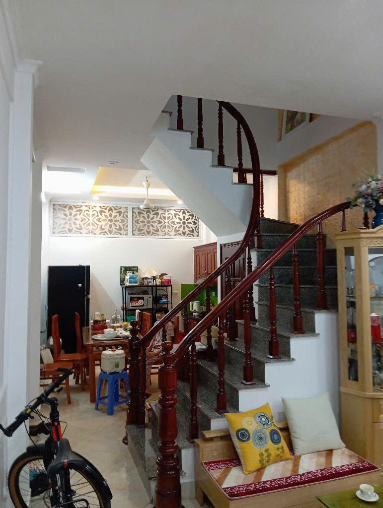 BÁN GẤP NHÀ PHỐ KHƯƠNG THƯỢNG - TẶNG FULL NỘI THẤT - KHU VỰC HIẾM NHÀ BÁN