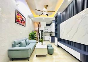 Bán nhà trung tâm Hoàng Mai