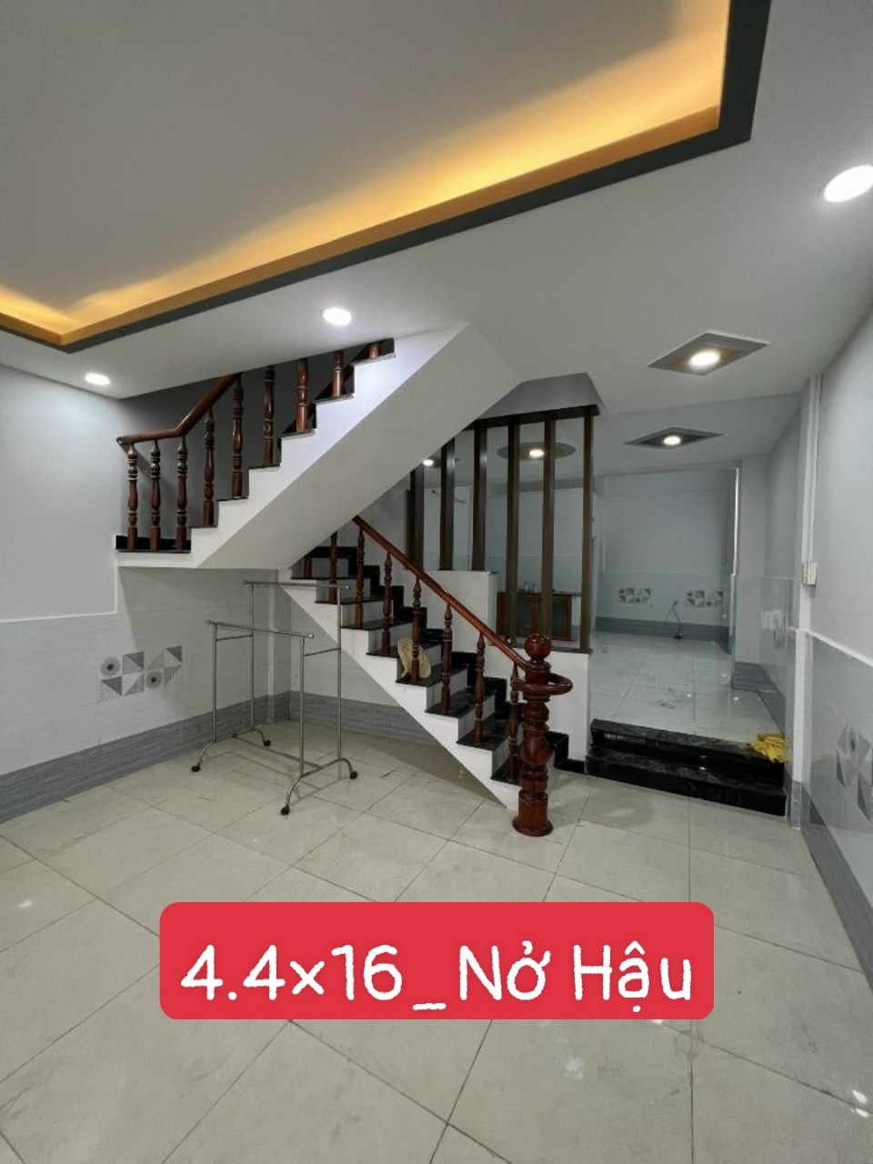 [GẤP]giảm 250Tr_giá Rẻ còn 3TỶ...Nhà (4x17) 2 TẦNG,.Ngay ngã 5 TRỊNH THỊ MIẾNG,Hẻm XeTải THÔNG, Hóc