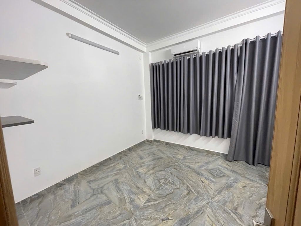 Hiếm Bán Nhà 3 Tầng - Hẻm xe Hơi Quay Đầu Thoải Mái- Liền Kề Phú Mỹ HƯNG