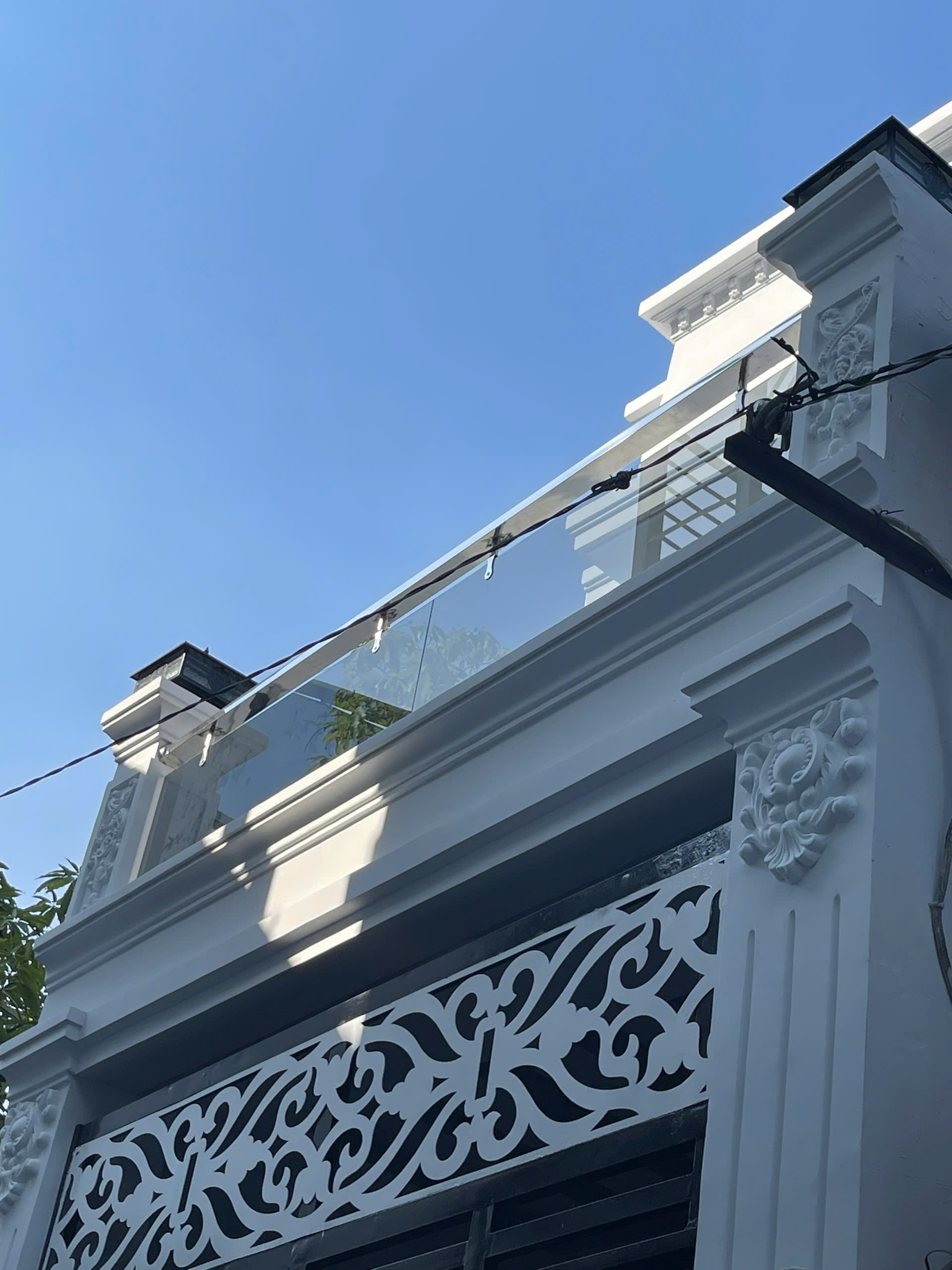 Bán Nhà 2 Tầng - Nhà xây mới - Hẻm an ninh 3m Gần hẻm xe hơi - hẻm xi măng mới nâng cao ráo