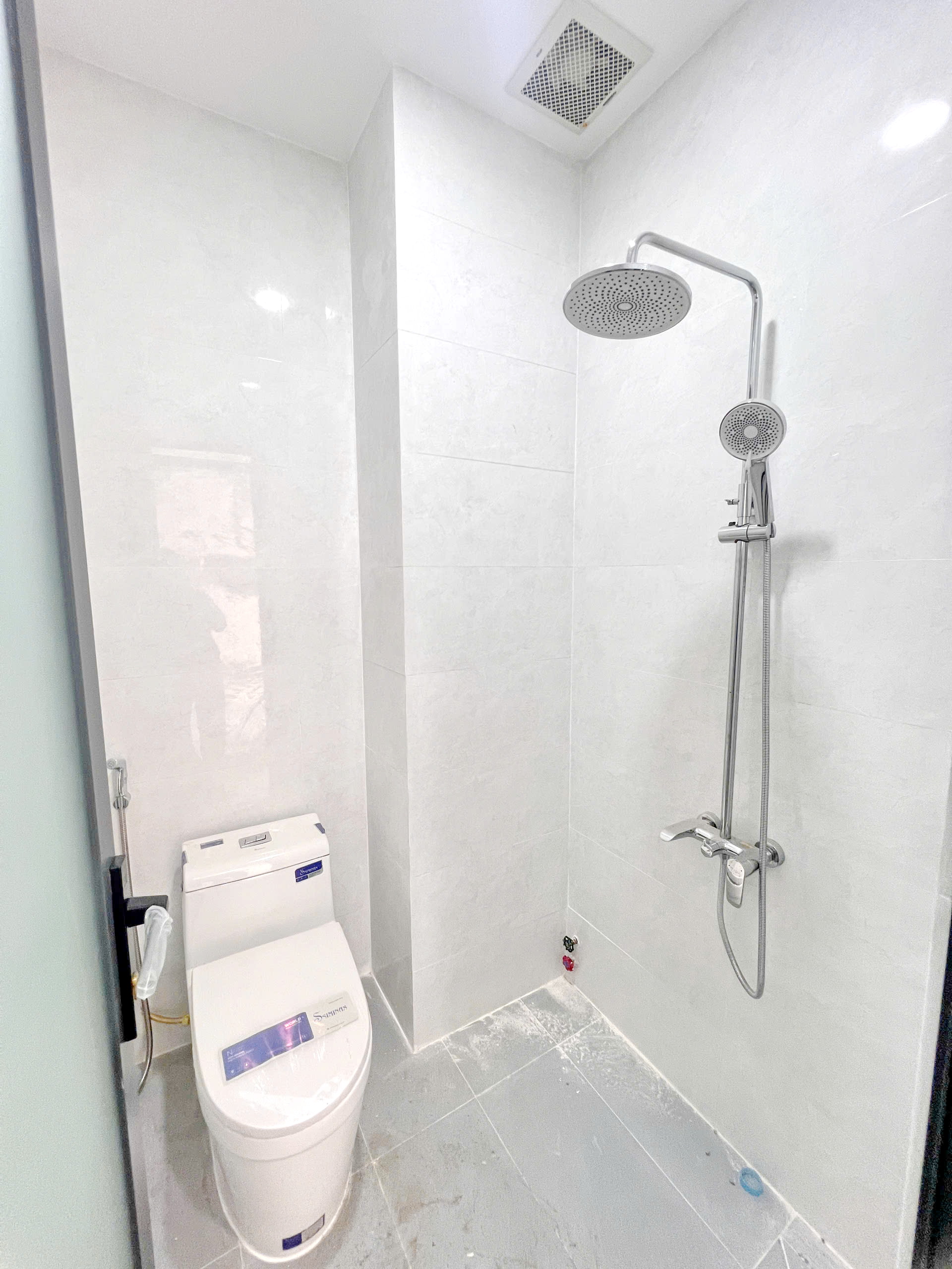 Bán nhà mới 2 lầu hẻm xe hơi đường Phạm Thế Hiển P.3 Quận 8