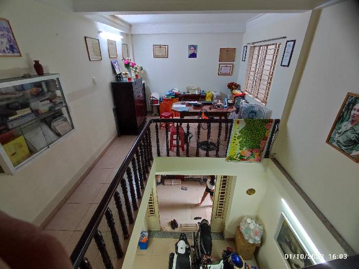 Nhà CMT8 khu sầm uất phường 10