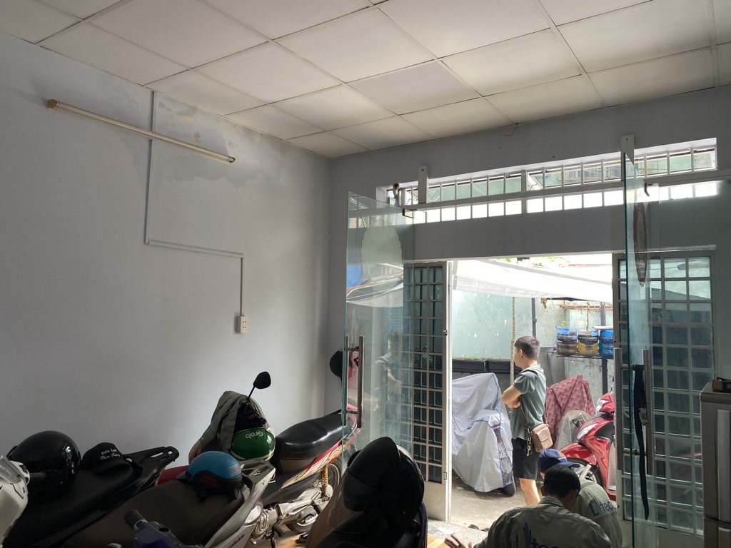 Nhà nhỏ chính chủ gần sân bay