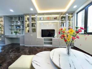 Đường Lê Đức Thọ Với Diện Tích 4.2*13.5 Nở Hậu - Giá Chỉ 6.8 Tỷ