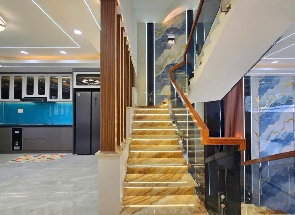 NHÀ MỚI 100% – 5 TẦNG – FULL NỘI THẤT CAO CẤP - TRUNG TÂM - Q.12 - 7 TỶ 950 TL