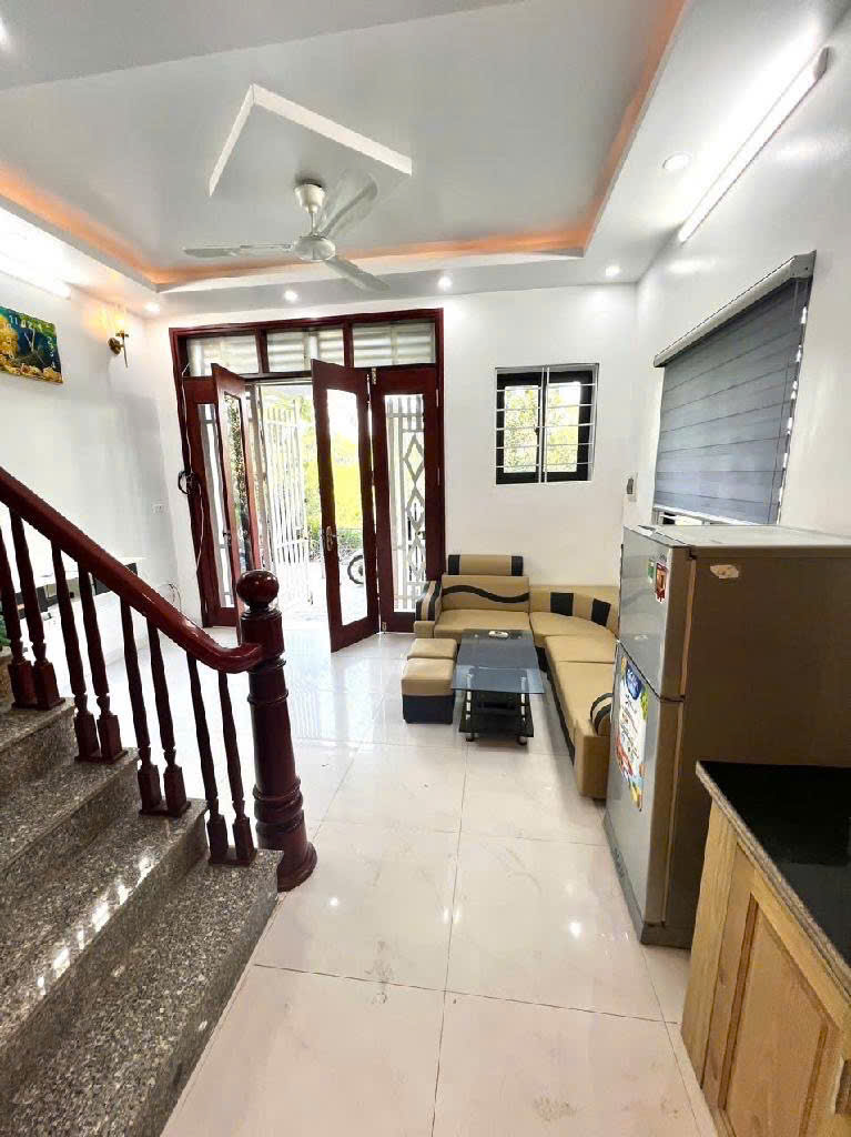 Bán nhà Hà Đông 30M - 4 tầng siêu thoáng mắt và đẹp  - 5 tỷ ở ngõ to đẹp