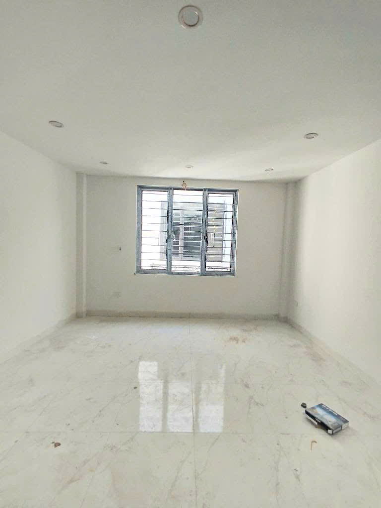 Nhà Hà Đông 30m2 – 5 tầng kiên cố – Ngõ thông – Giá chỉ 7,5 tỷ