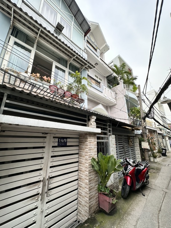 Bán nhà Nguyễn Văn Quỳ