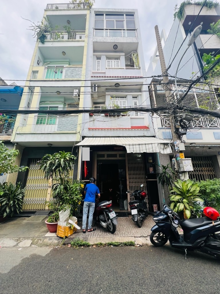 Bán nhà Q11, LLQ, 4 tầng, HXH, 3.6 x 16, nhỉnh 8 tỷ