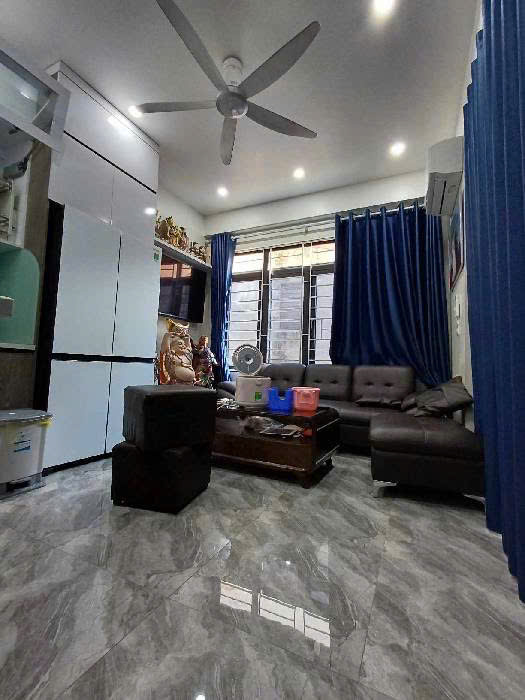 Tôn Đức Thắng – Lô góc 25m² – 5 tầng – có thể kinh doanh - 12,5 tỷ