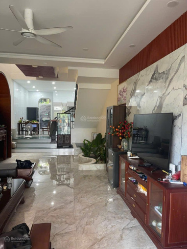 KHU VỰC H.IẾM NHÀ BÁN KHU LONG BIÊN - VÀI BƯỚC RA PHỐ - TIỆN ÍCH NGẬP TRÀN - GIÁ NHỈNH 6 TỶ