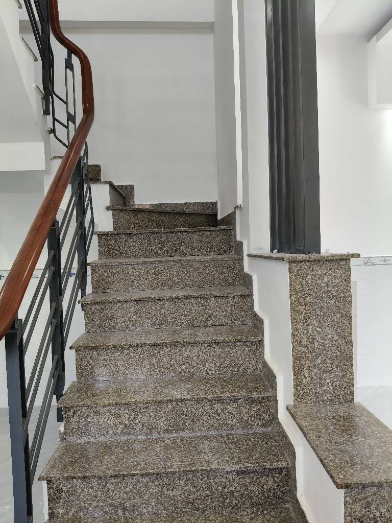 Lô góc 3 mặt tiền, quận 12, chỉ 4.8 tỷ