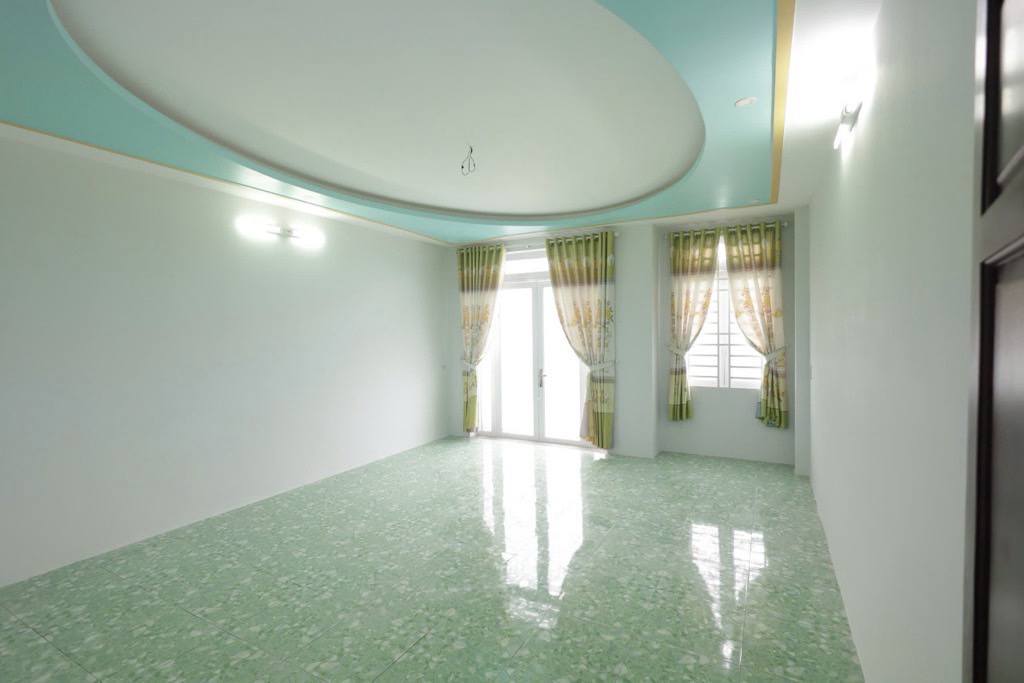 NHÀ ĐẸP Ở NGAY, TÂN CHÁNH HIỆP QUẬN 12, HẺM ÔTÔ, DT 70M2, 4.599 TỶ