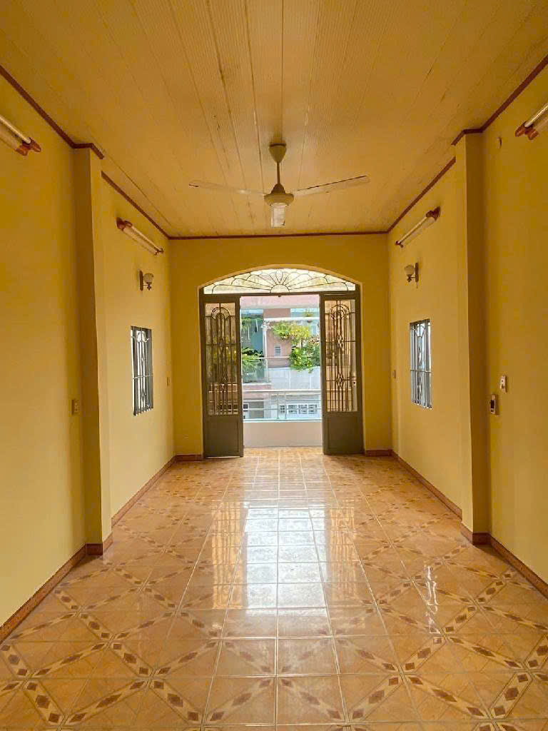 NHÀ MẶT TIỀN LÊ ĐẠI, PHÚ THỌ HÒA, DT 57.2 m2 - 3 TẦNG - 4 PN - GIÁ 8.8T