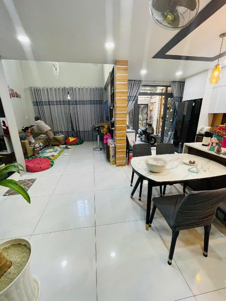 BIỆT THỰ MINI SIÊU SANG - NGANG KHỦNG 7.4M - NHỈNH 8T