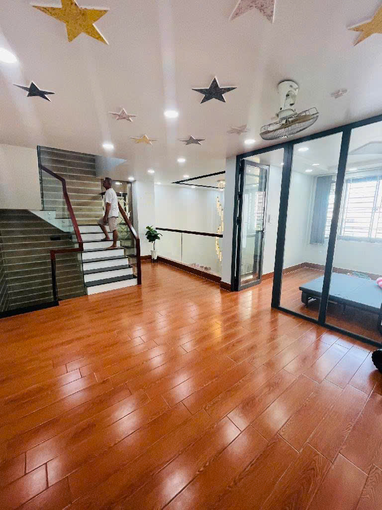 BIỆT THỰ MINI SIÊU SANG - NGANG KHỦNG 7.4M - NHỈNH 8T