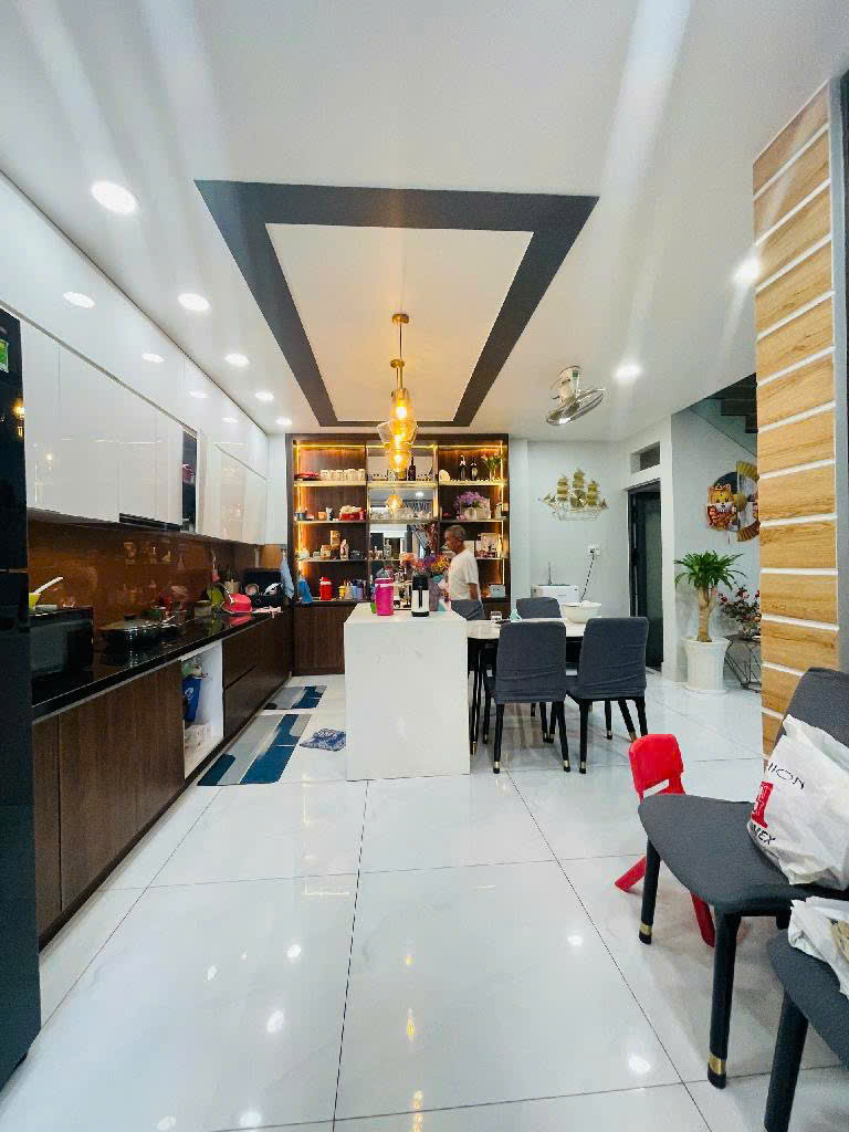 BIỆT THỰ MINI SIÊU SANG - NGANG KHỦNG 7.4M - NHỈNH 8T