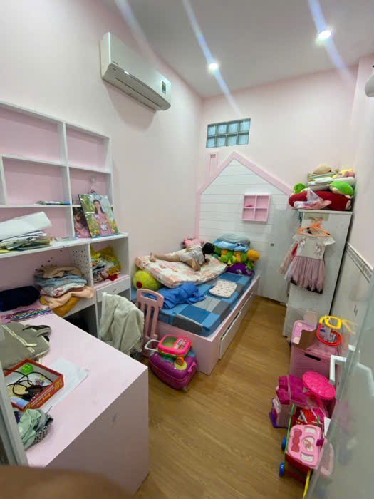 LÔ GÓC - HẺM THÔNG TÂN KỲ TÂN QUÝ NGAY PHƯỜNG TÂN SƠN NHÌ GIÁ DƯỚI 7 TỶ TL