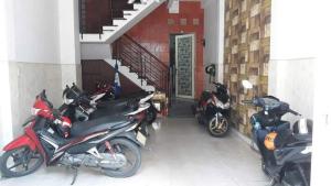 HẺM THÔNG XE TẢI, Ô TÔ NGỦ TRONG NHÀ-KHU VỰC YÊN TĨNH - 5 TẦNG 4x17M GIÁ CHỈ 8T TL