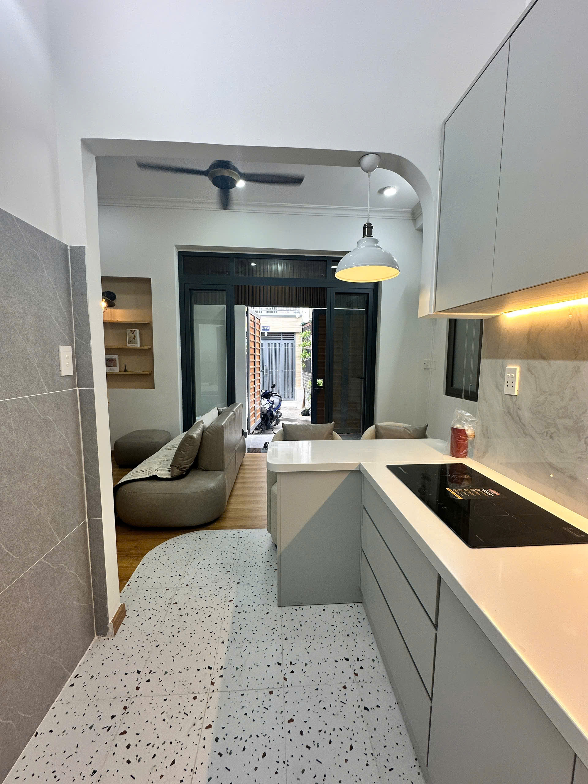 Nhà mới 35m Quang Trung -GV