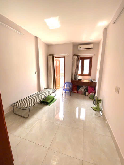 Bán nhà hẻm ba gác rộng đường Phan Đình Phùng, P. 2, quận Phú Nhuận, DT 43m2 (3x14), 3 tầng, giá chỉ 6,8 tỷ hoàn công đầy đủ