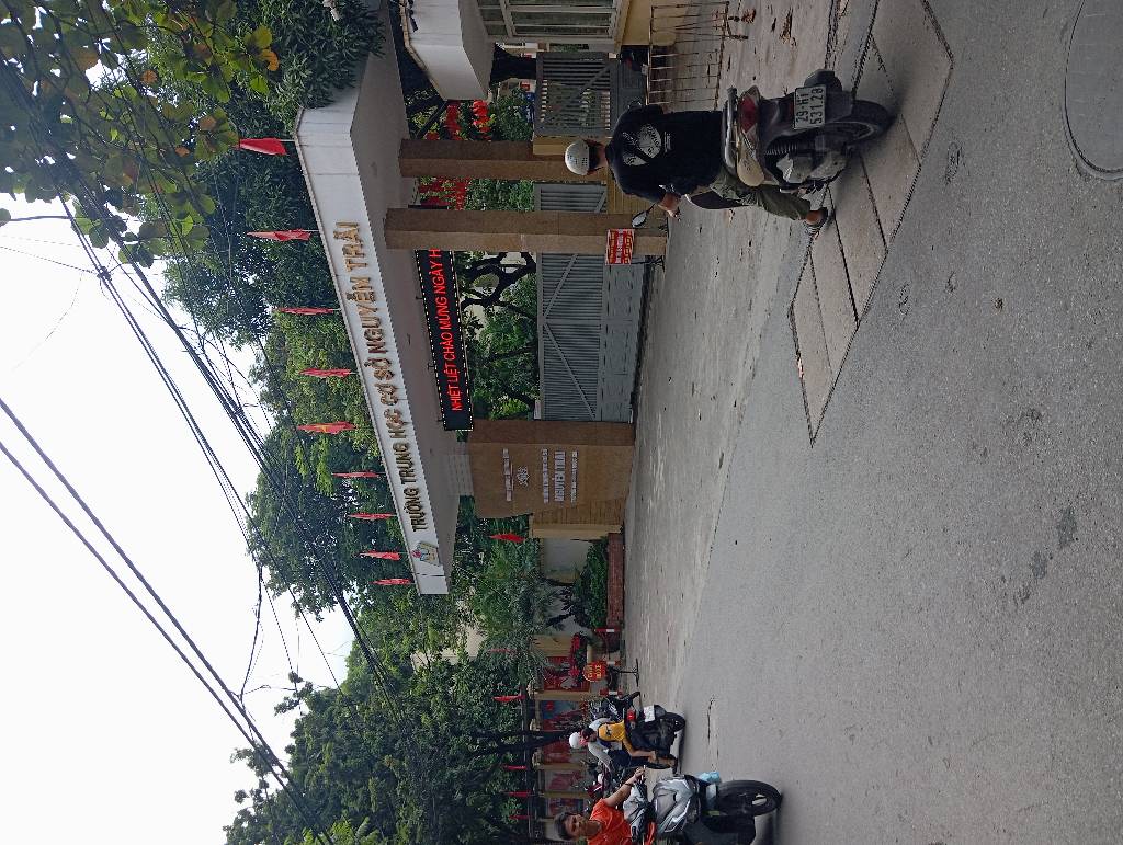 Nhà phố Khương Trung - Lô Góc