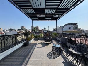 bán nhà Khương Đình- 6 tầng thang máy -xem là chốt!