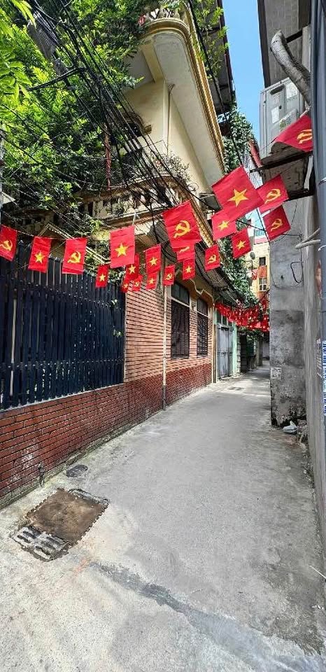 NHÀ PHỐ GIÁP BÁT - DÂN XÂY - NGÕ XE BA GÁC