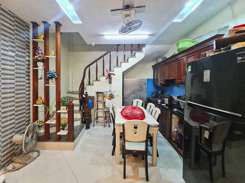 Bán nhà Tương Mai – Hoàng Mai, 5.5 tỷ, 5 tầng đẹp, ngõ xe máy, ô tô đỗ đầu ngõ – giá tốt nhất khu vực Chủ cực kỳ thiện chí bán – chỉ cần khách thật sự quan tâm là chốt ngay