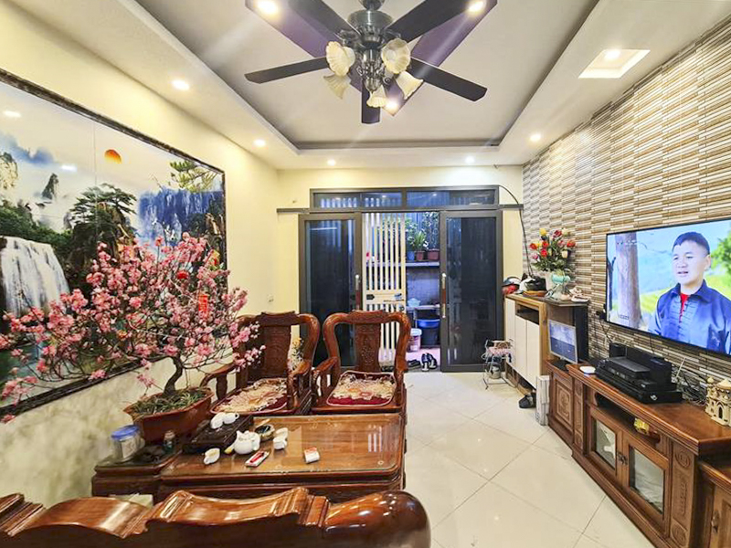 Bán nhà Tương Mai – Hoàng Mai, 5.5 tỷ, 5 tầng đẹp, ngõ xe máy, ô tô đỗ đầu ngõ – giá tốt nhất khu vực Chủ cực kỳ thiện chí bán – chỉ cần khách thật sự quan tâm là chốt ngay