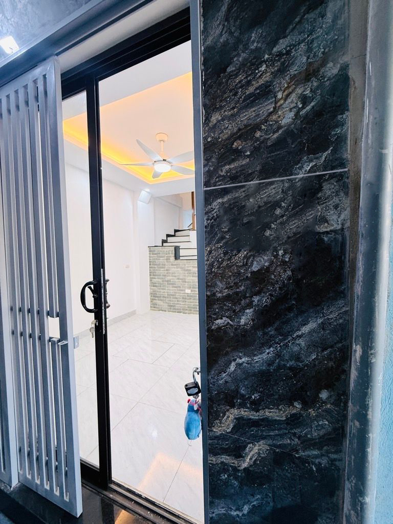 2.98 TỶ – ĐỊNH CÔNG HẠ – 40M² – 4 TẦNG – MT 3.3M – HOÀNG MAI