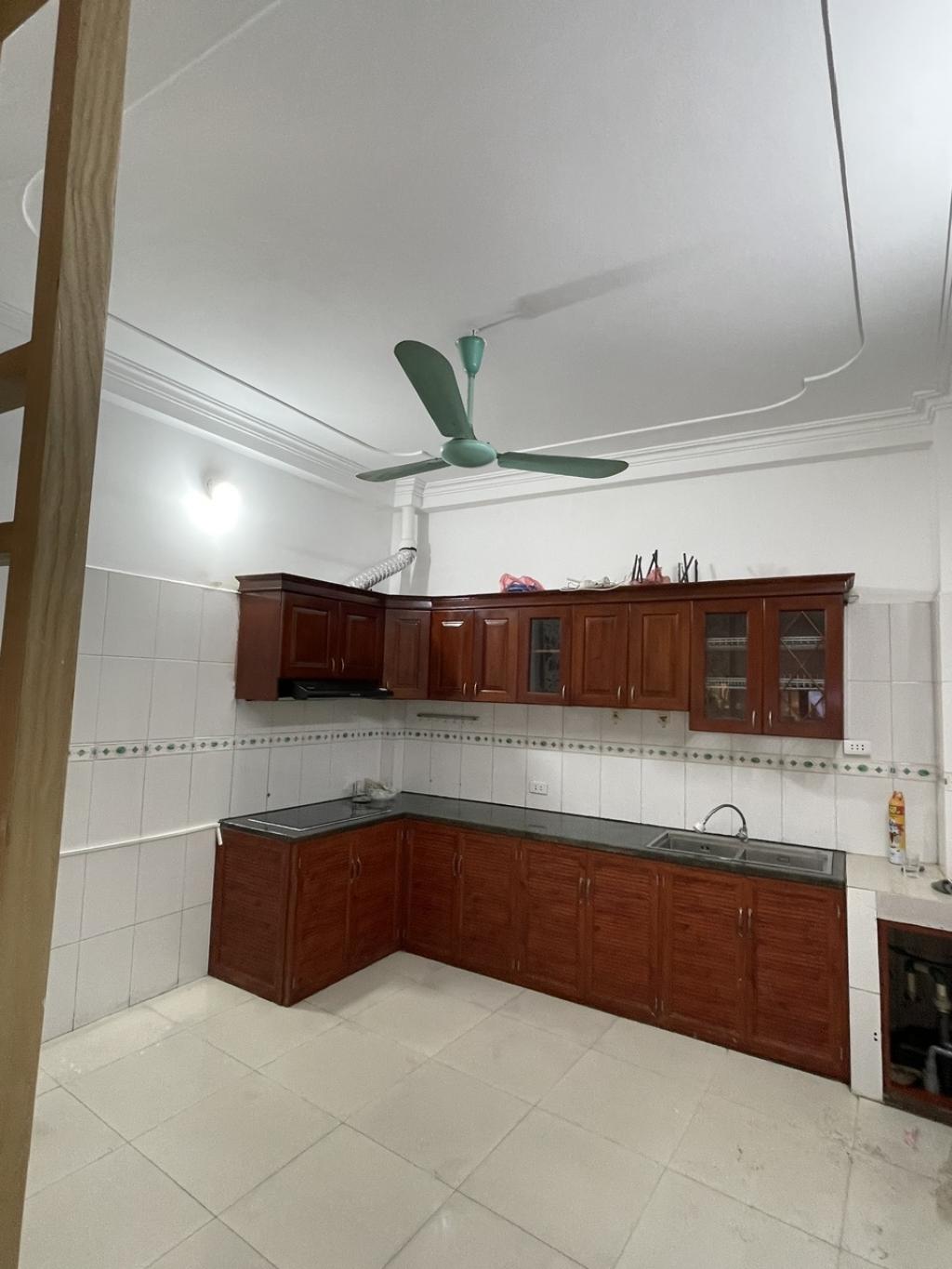 TÂY TRÀ – HOÀNG MAI – 9.1 TỶ – 41M² – 5 TẦNG – LÔ GÓC – Ô TÔ VÀO NHÀ