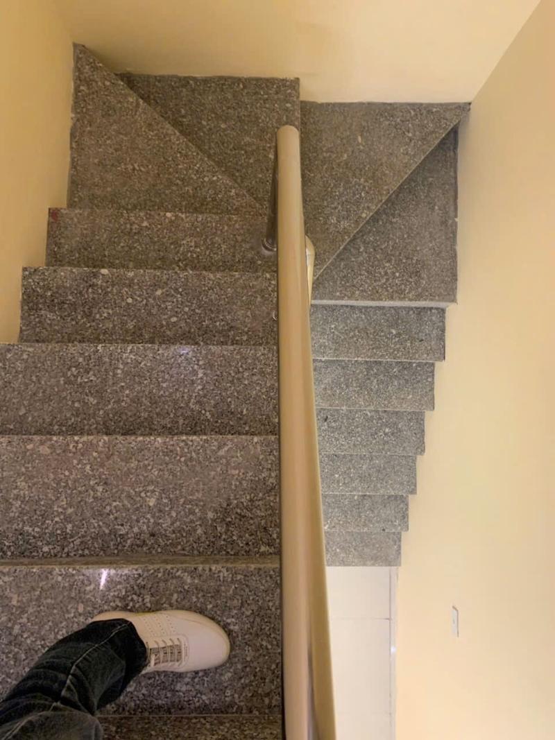 ĐỊNH CÔNG HẠ – HOÀNG MAI – 4.2 TỶ – 39M² – 4 TẦNG – NGÕ RỘNG GẦN Ô TÔ