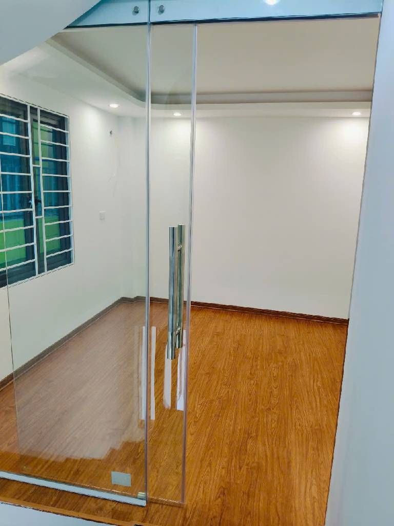 TRƯƠNG ĐỊNH – HOÀNG MAI – 4.3 TỶ – 30M² – 3 TẦNG – MT 3.4M – Ô TÔ TRÁNH 