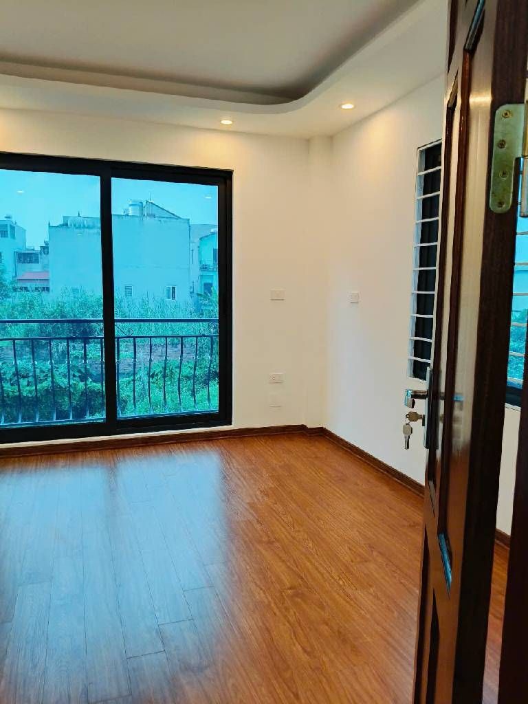 TRƯƠNG ĐỊNH – HOÀNG MAI – 4.3 TỶ – 30M² – 3 TẦNG – MT 3.4M – Ô TÔ TRÁNH 