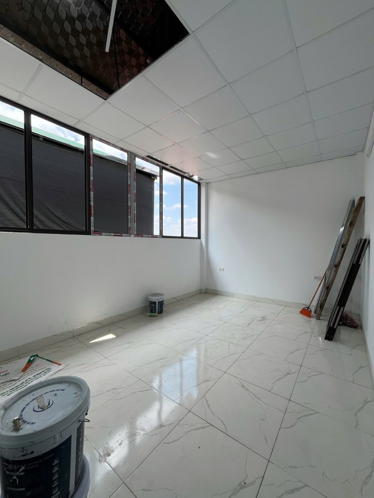 TAM TRINH – HOÀNG MAI – 6.7 TỶ – 31M² – 5 TẦNG – THANG MÁY – Ô TÔ ĐỖ CỔNG