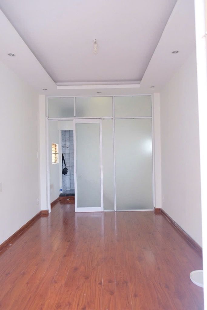 Bán gấp nhà 3 tầng Btct, trung tâm quận 5 Cao Đạt, Nguyễn Biểu