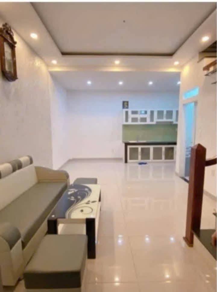 BÁN NHÀ ĐƯỜNG XE TẢI THÔNG - NGAY HƯƠNG LỘ 3 - SÁT AEON TÂN PHÚ – NHỈNH HƠN 5 TỶ