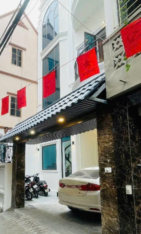 BIỆT THỰ THU NHỎ - MẶT TIỀN QUYỀN LỰC - GẦN PHỐ - HƯỞNG TRỌN TIỆN ÍCH TÂY HỒ - GIÁ TRỊ TĂNG NHANH