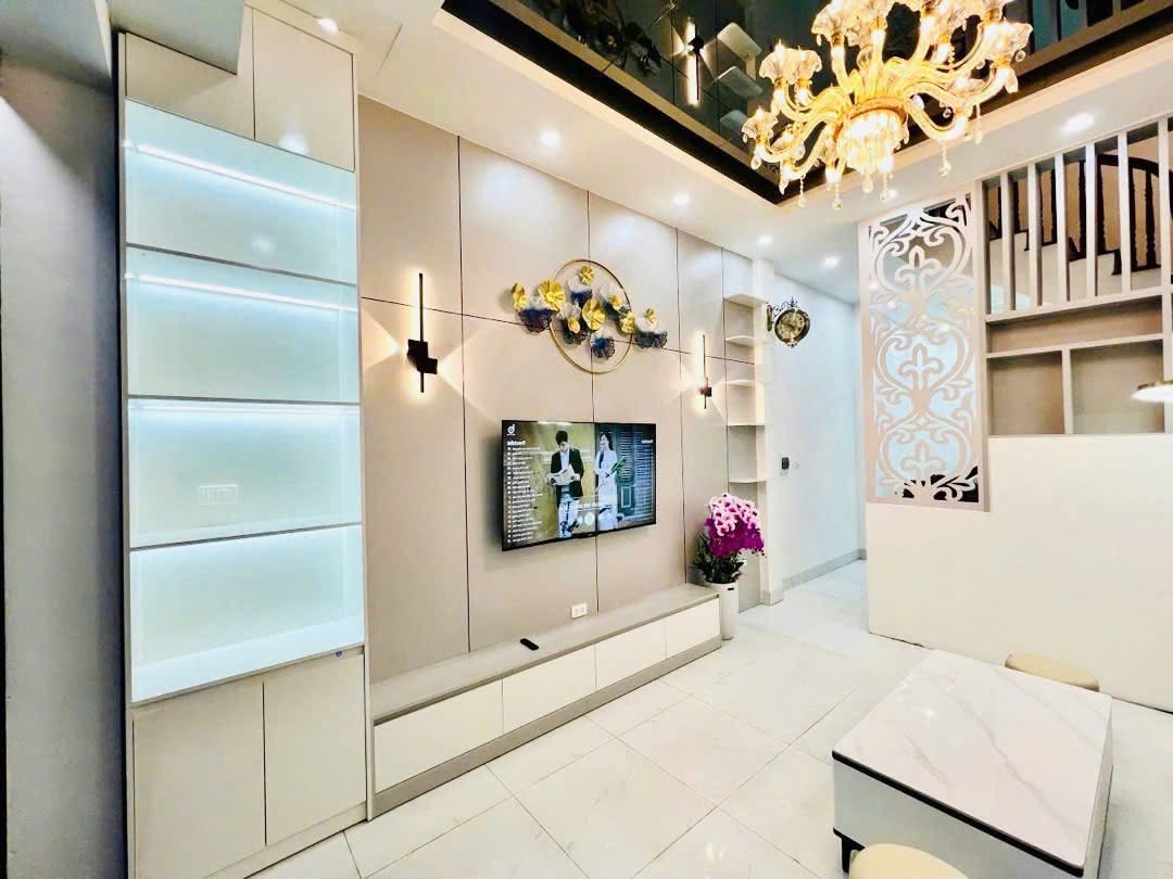 Nhà đẹp MINH KHAI