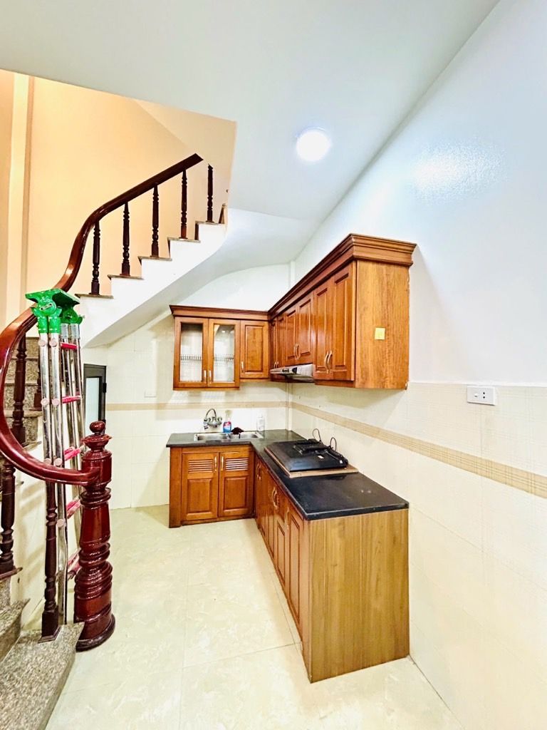 Bán nhà phố Nam Dư Thanh Lân, nhà gần ô tô, chỉ hơn 6 tỷ