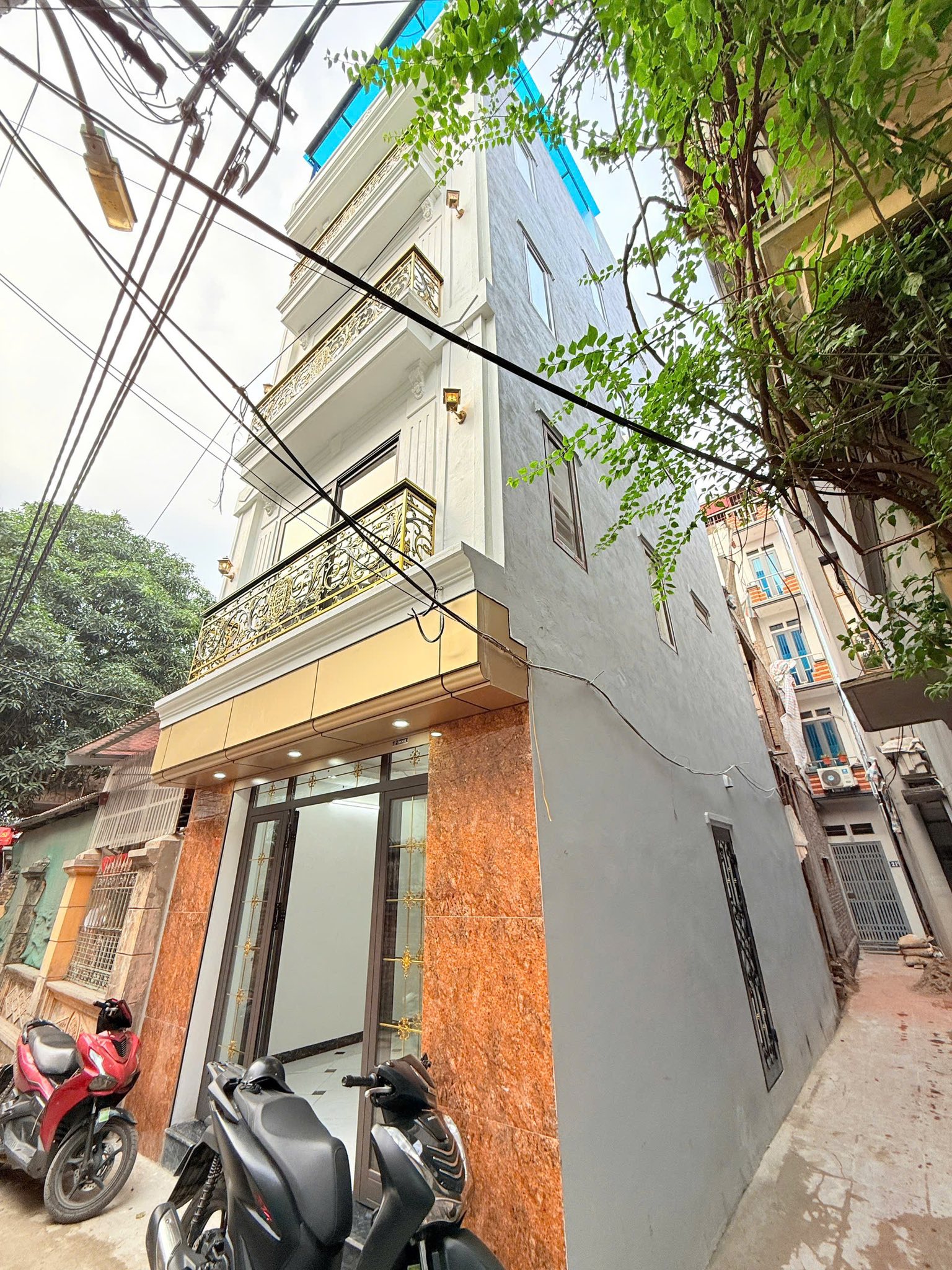 LĨNH NAM NHÀ MỚI + LÔ GÓC + KINH DOANH + THANH MÁY + Ô TÔ CHẠY QUA NHÀ + GIÁ CỰC TỐT