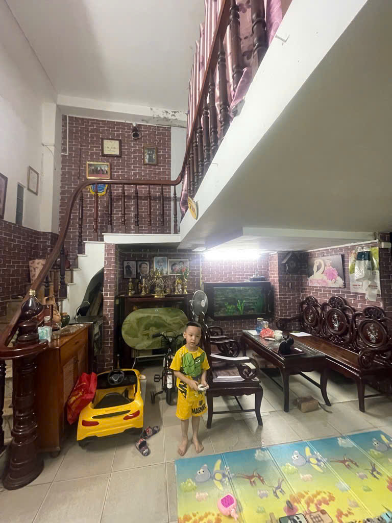 KHƯƠNG HẠ - NHÀ 50m² - SÁT NGÕ